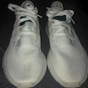 Adidas pod s3.1 ( men size 10.5)